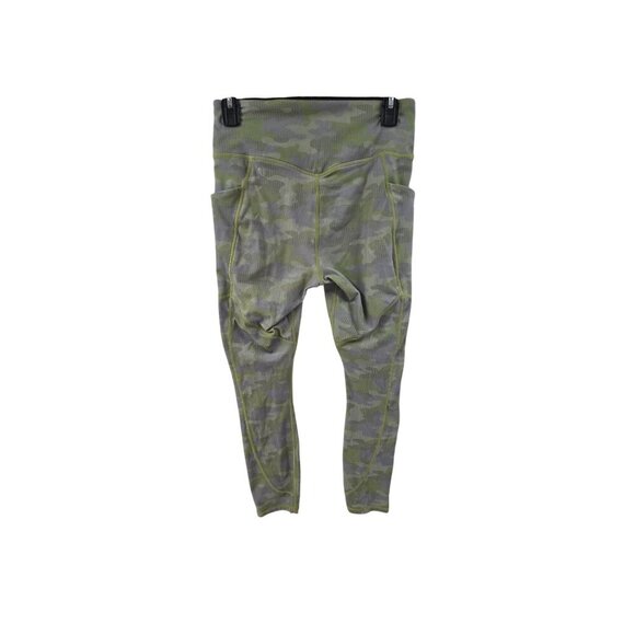 Fabletics Women's Motion365® High-Waisted 7/8 Legging Green Camouflage Size M - Picture 4 of 8
